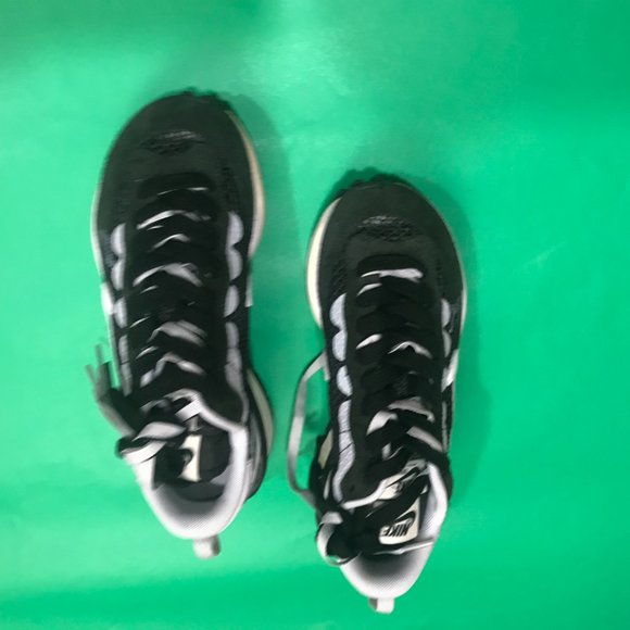 Sacai x Nike VaporWaffle Black and White main image 13